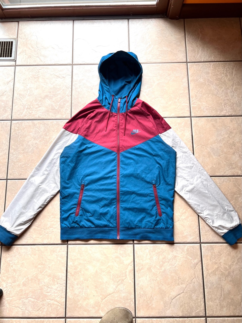 Nike Teal Maroon and White Colorblock Hooded Windbreaker